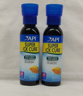 (2) API LIQUID SUPER ICK CURE Fish remedy Freshwater+ Saltwater Fish Medication