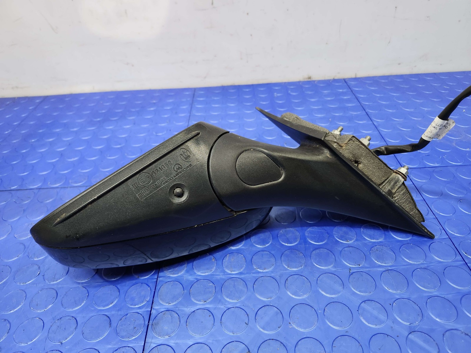 08-12 Maserati Quattroporte Side Door Mirror Left Driver Side Black OEM