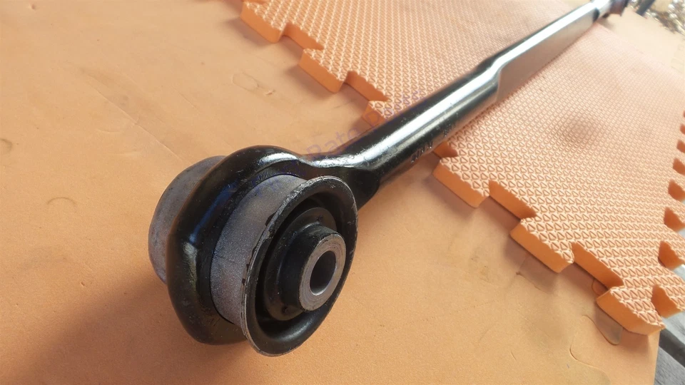 Barra de oruga trasera Mopar 68414804AB 4877153AB Ram 2500 diésel genuina OEM Foto 3 de 4