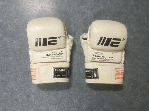 W.I.P SERIES MMA GRAPPLING GLOVES (Size S/M)
