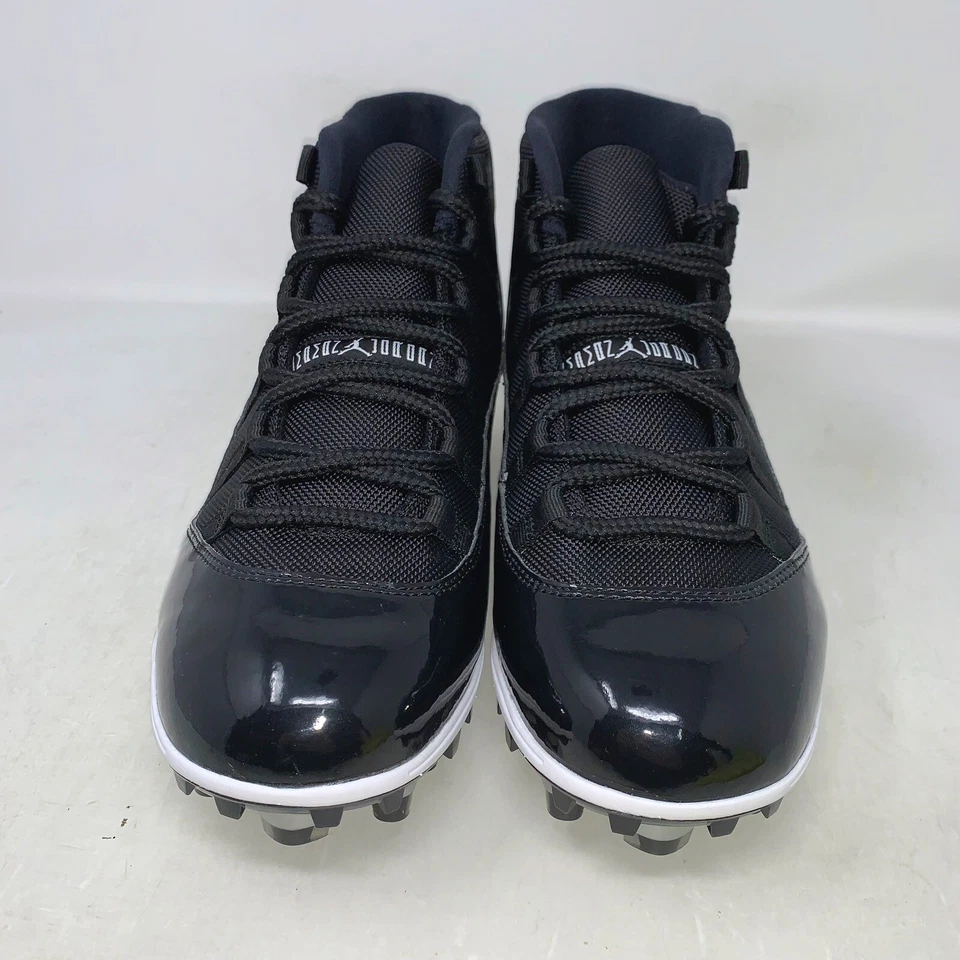 Chuteiras de futebol Air Jordan 11 Space Jam pretas, tamanho 10,5 novas na caixa AO1561-011 - Imagem 2 de 4