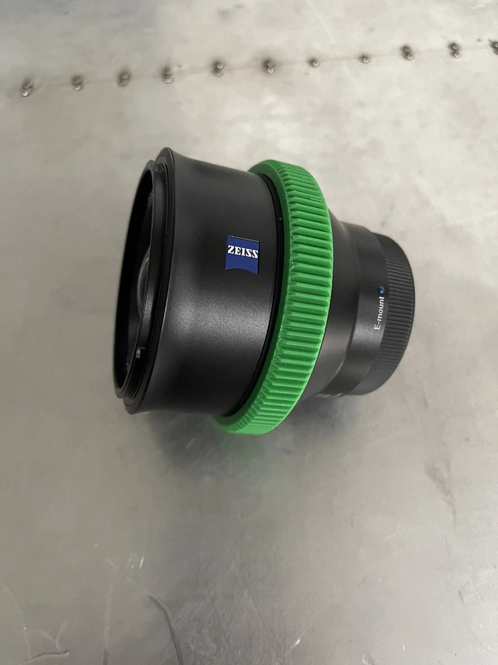 Zeiss Batis 2/25 Wide-Angle Camera Lens for Sony E-Mount Mirrorless Cameras - Image 2 of 4