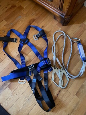 TT TRSMIMA Safety Harness Fall Protection Kit: Full Body Roofing harnesses with