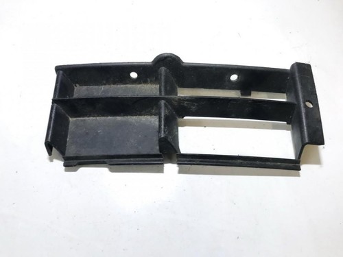 51118235674.9 Stoßstangengitter vorne links 51.11-8235674.9 BMW  DE636491-15