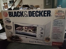 Vintage NEW NOS Black & Decker TRO210 Toast-R-Oven Broiler Bake Classic