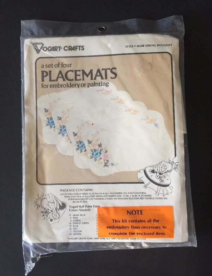 VTG Vogart Crafts Embroidery Kit Four Style #8628B Spring Bouquet Placemats