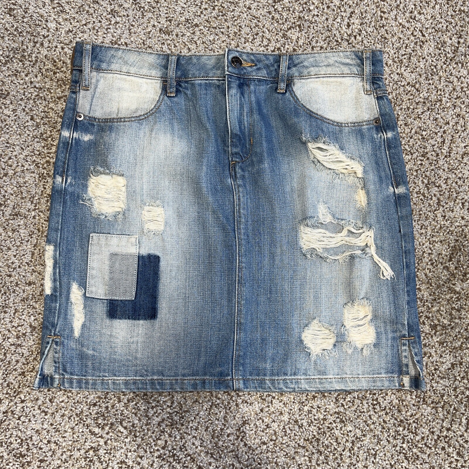 Hidden Jeans Denim Skirt Womens Size L Button Front Distressed Waist 34 - main photo