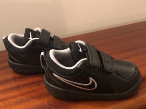 infant size 6 nike trainers