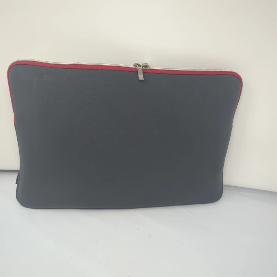 Pr. Fundas grises para computadora portátil y tableta Sumdex de 15"/Kindle - acolchadas - fácil cremallera y bolsillo Foto 3 de 4