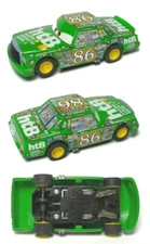 2009 Micro Scalextric HO 1:64 Chick Hicks CARS Movie htB #86 Tested Slot Car