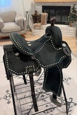 barrel saddle 14.5 7 gullet. The brand is Barrel Bling