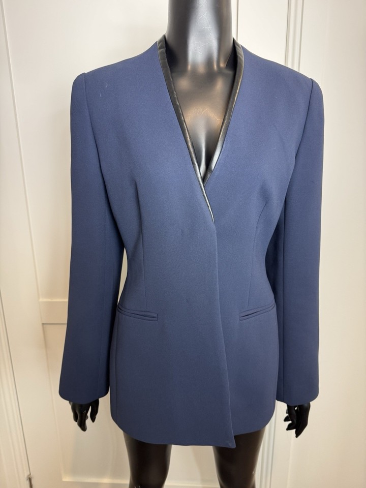 Carla Zampatti Wiomens Blazer Blue Size 6