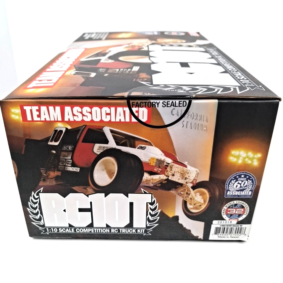 Team Associated RC10T Stadium Truck Kit Clásico Nuevo en Caja 7002 Transmisión Sigilosa Foto 3 de 4