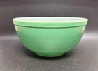 Vintage PYREX Primary Colors Green 2.5 Qt. 403 Mixing Nesting Bowl USA- Used!