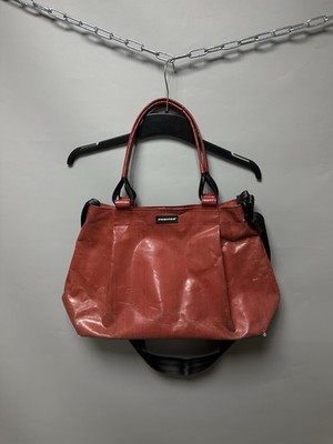 FREITAG F551 Sally SHOPER MESSENGER CLASSIC Crossbody Red Bag Size