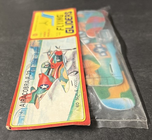 Airacobra P-39 Flying Gliders -Americana Sweets & Novelty Corp Sealed in Package - Picture 7 of 16