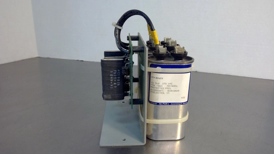 General Electric 97F8060S Lot of Capacitors                                 6E - Image 2 of 3