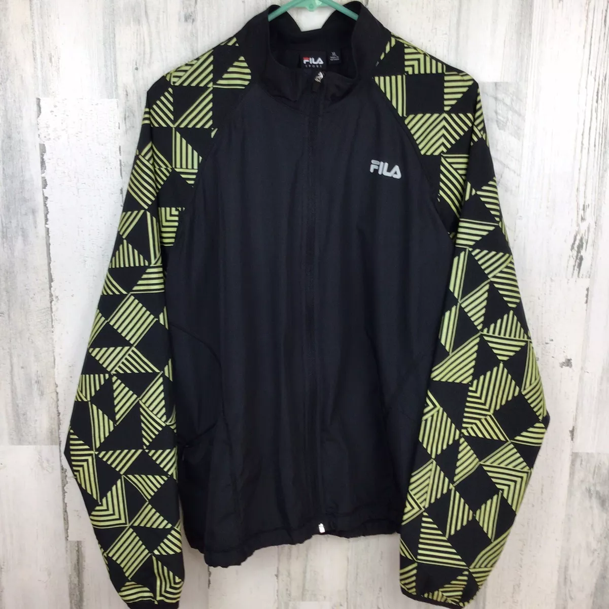 Fila wind top