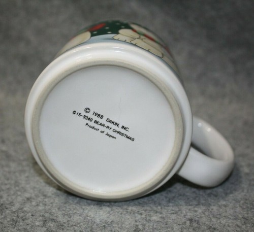 Vintage 1988 Dakin 10 oz. Ceramic Coffee Cup Bear-ry Christmas Japan Made - Picture 6 of 7