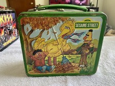 VTG SESAME STREET BIG BIRD METAL LUNCH BOX BRIGHT COLORS HIGH GRADE