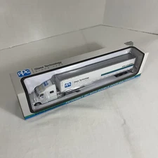 SpecCast 33519 PPG 1:64 Peterbilt 387 Double Door Van Trailer Die Cast