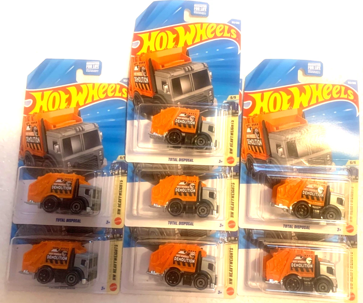 Hot Wheels Contemporary Manufacture Diecast Garbage Trucks for