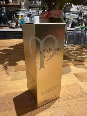 cle de peau BEAUTE radiant multi repair oil 75ml (2.5 FL OZ) NEW unused