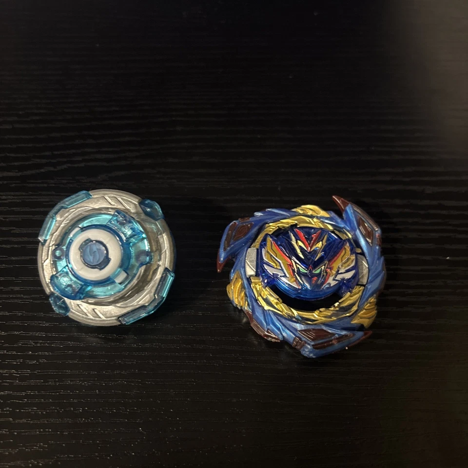 TAKARA TOMY Savior Valkyrie .Sh-7 / Valtryek Burst DB Beyblade B-187 Foto 4 de 4