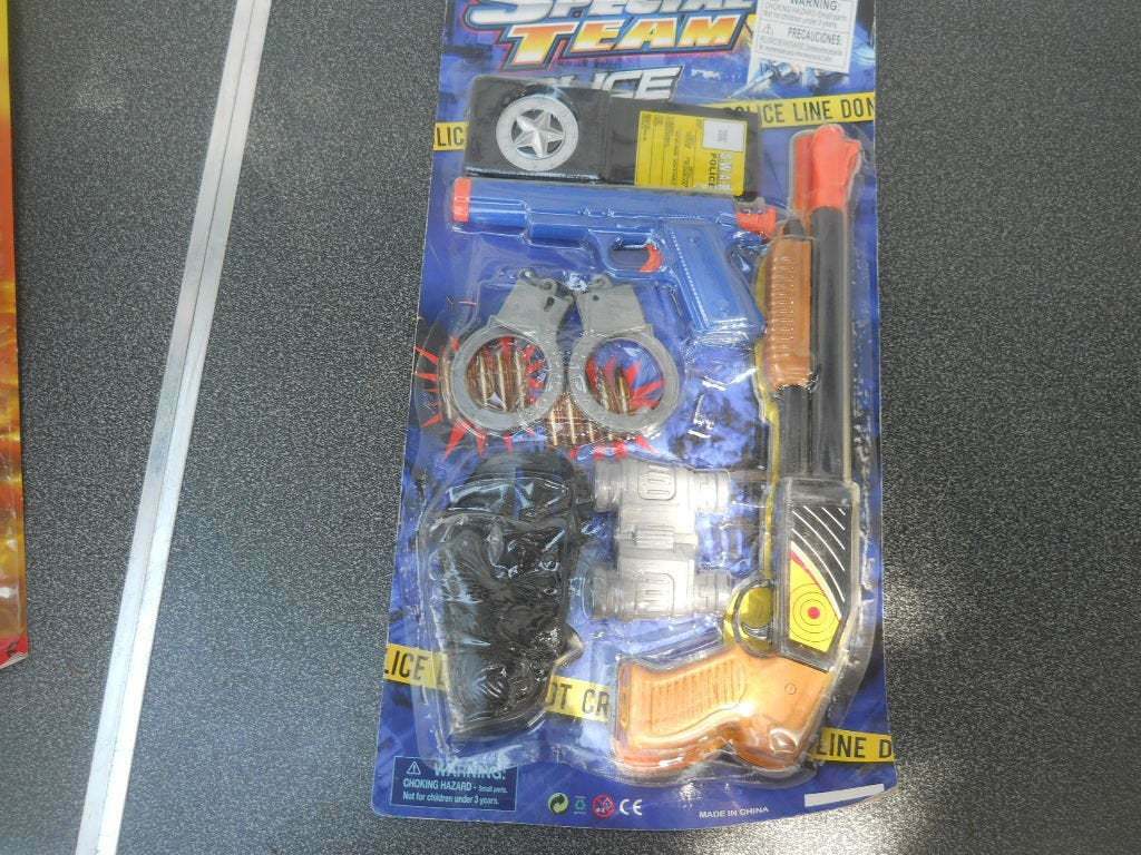 Picture 1 of 6