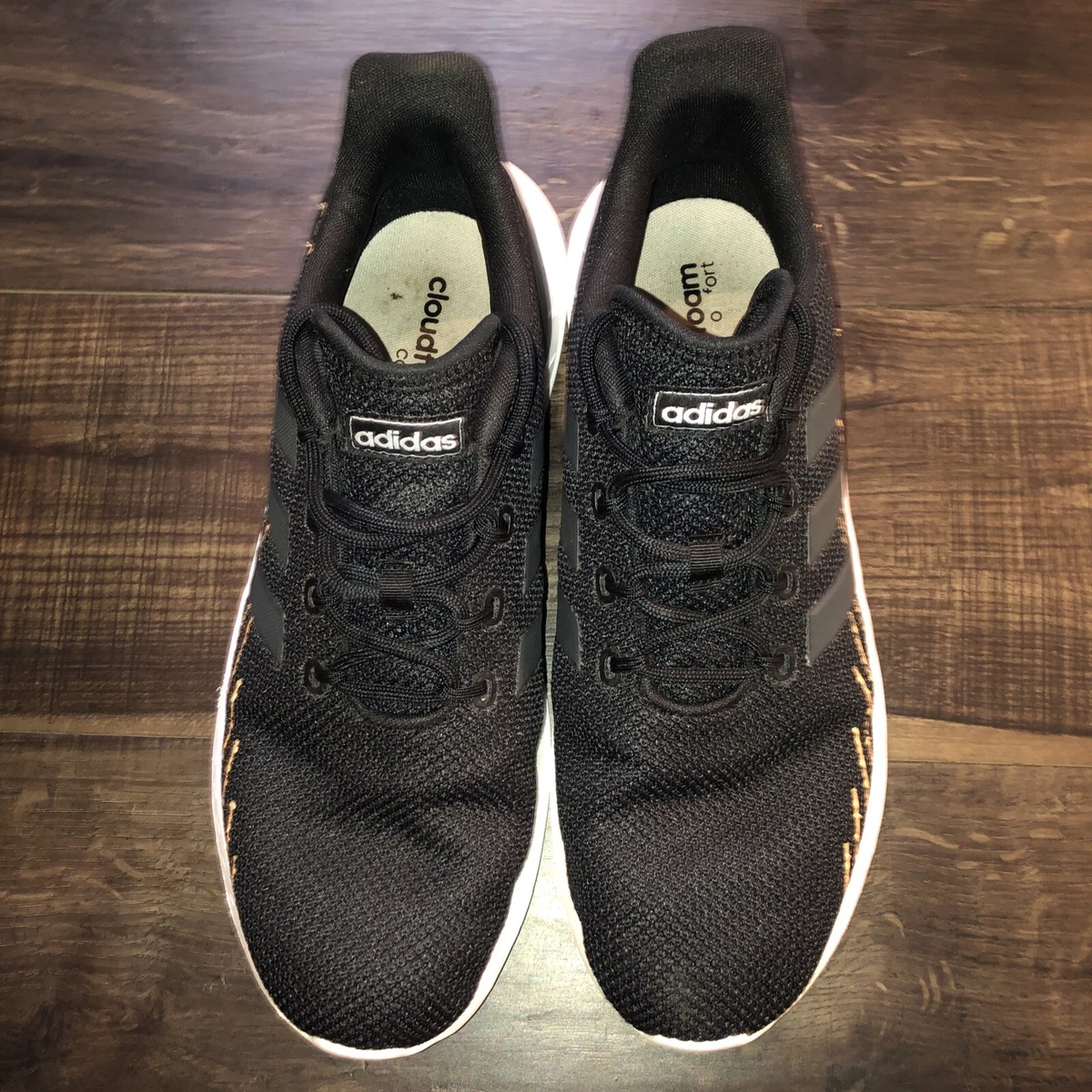 Adidas questar hotsell flow on feet