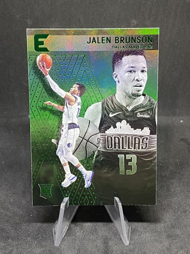 2018 19 Chronicles NBA Jalen Brunson RC Green SP Essentials Rookie Card 