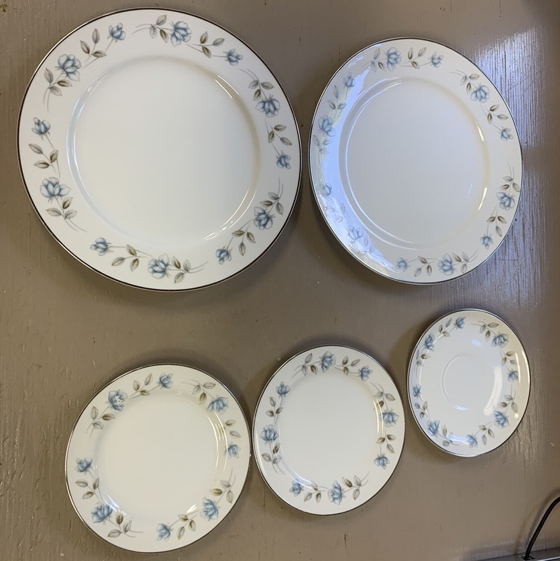 Lot of 5 International Silver Co. Elegant Lady Fine China Made In Japan