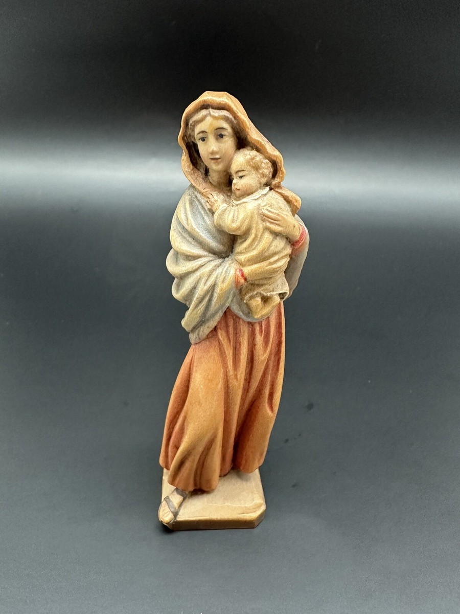 VINTAGE ANRI CARVED WOOD MADONNA OF THE STREETS MARY WITH