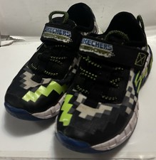Skechers Boys' Pull-on Athletic Shoes Black/Green Size 13 GC Fast Shipping