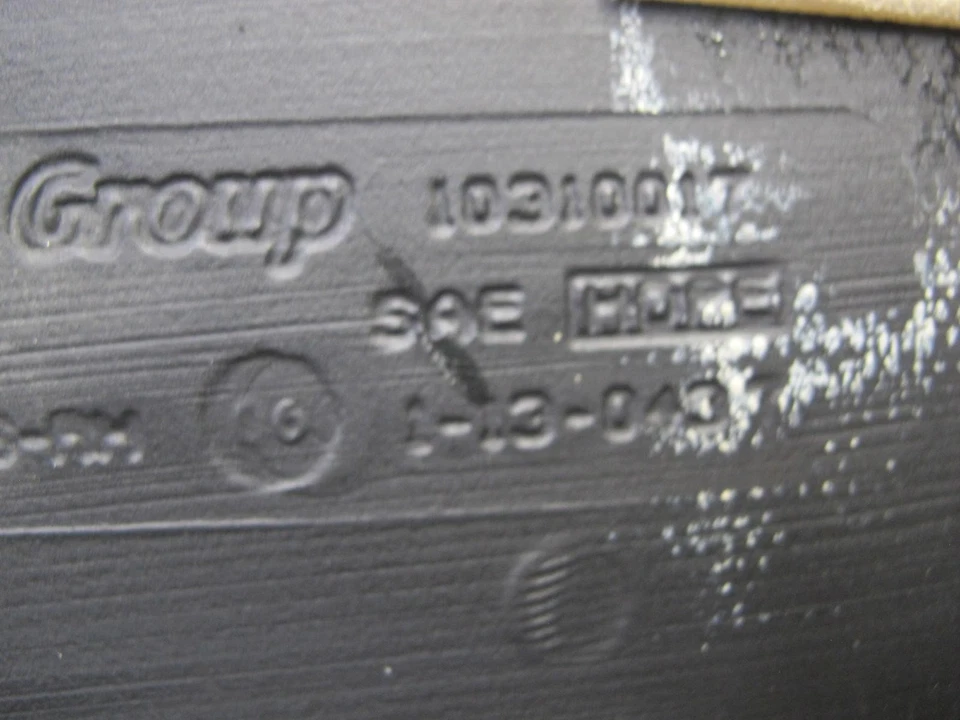 05-13 CHEVROLET CORVETTE C6 TANQUE DE COMBUSTIBLE DERECHO CON CUBIERTA PROTECTORA OEM Foto 4 de 4