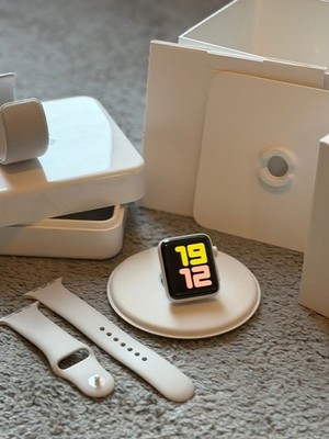 Apple Watch Edition Series 2 (42 mm) Keramik   Top Zustand