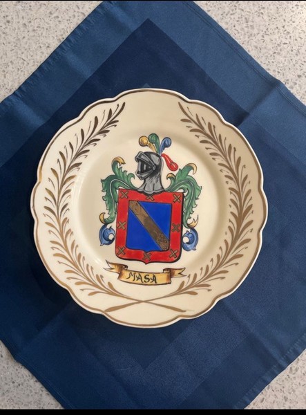 Königliches Porzellan decorado por S.S.M.M. los Reyes de España