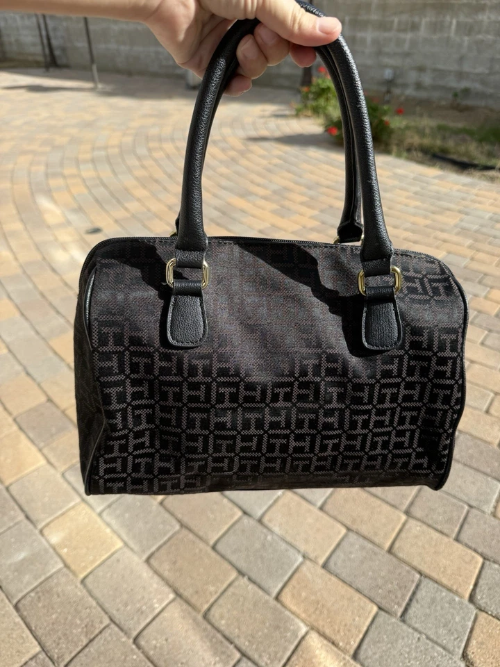 Tommy Hilfiger Logo Borla Cartera Bolso de Mano Cartera Negro Rayas Regalo Foto 3 de 4