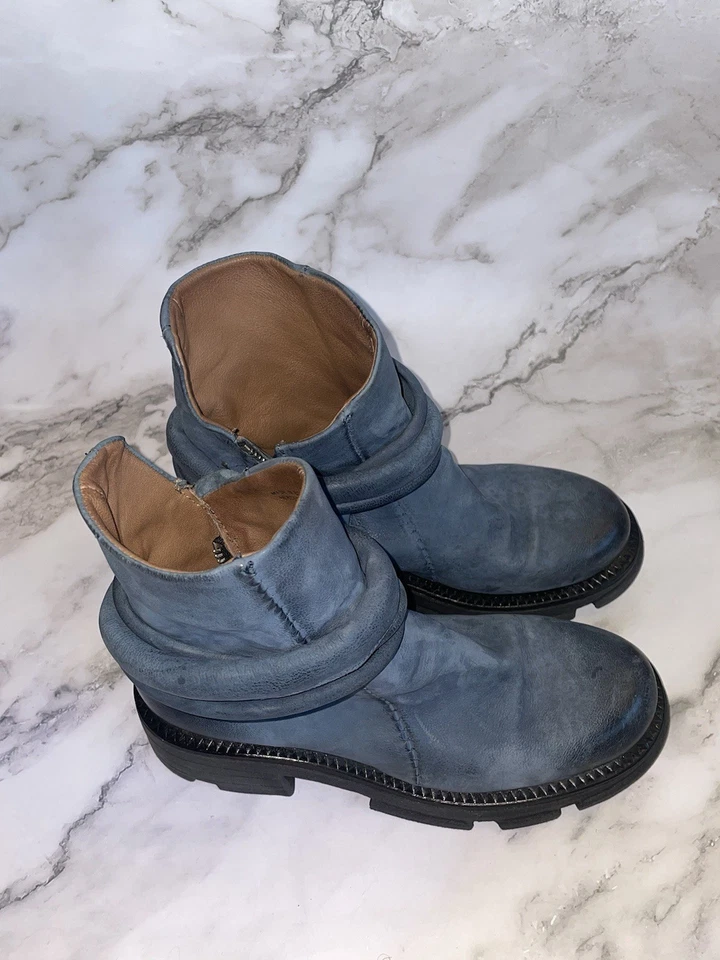 Botas de couro jeans lindas AS98 Linder Boot N 45 27’ 9,68” E 10 44’29,97”! - Imagem 2 de 4