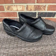 Klogs Portland Black Leather Clogs Women's Sz 7 Wide Nursing Shoes Comfort NWOB