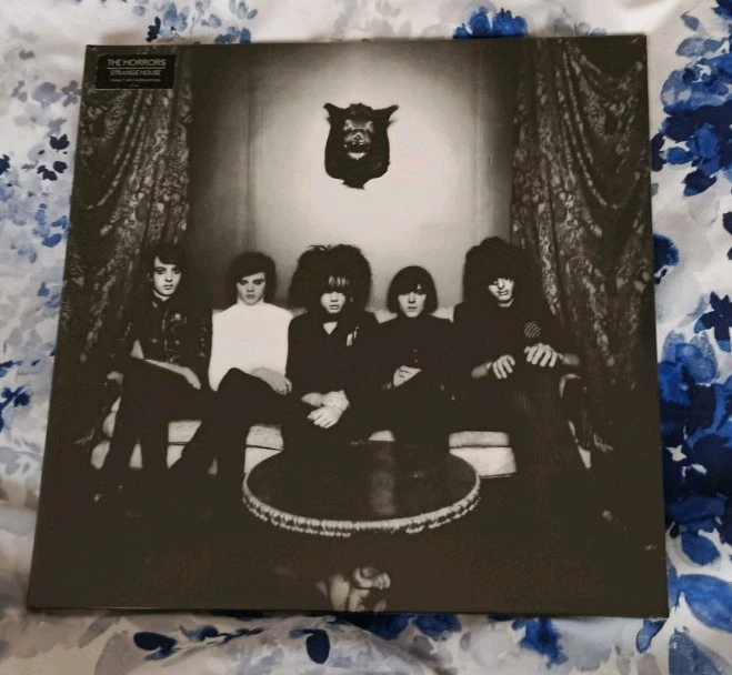 The Horrors Strange House 7”ep付未開封 LP The Horrors – Strange House – CD (Album), 2007 [r5978058] | Discogs