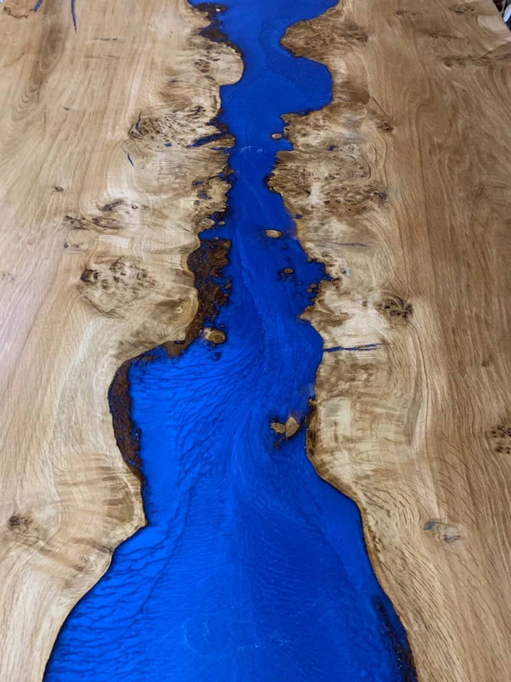 Oak river table epoxy resin any colour. Made to order ONLY. call me 07962152596 - Image 3 of 4