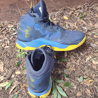 Under Armour カリー2.5ネイビー/イエロー ハイカットシューズ 美品】アンダーアーマー UNDER ARMOUR Curry2.5 ステフィンカリー