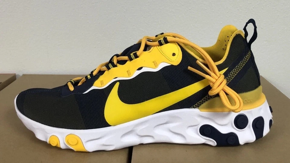 Nike React Element 55 Michigan Wolverines Shoes CK4846 400 Size 10.5 NEW W/Box - Image 2 of 4
