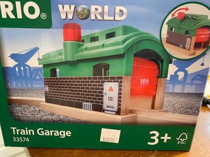 brio train garage
