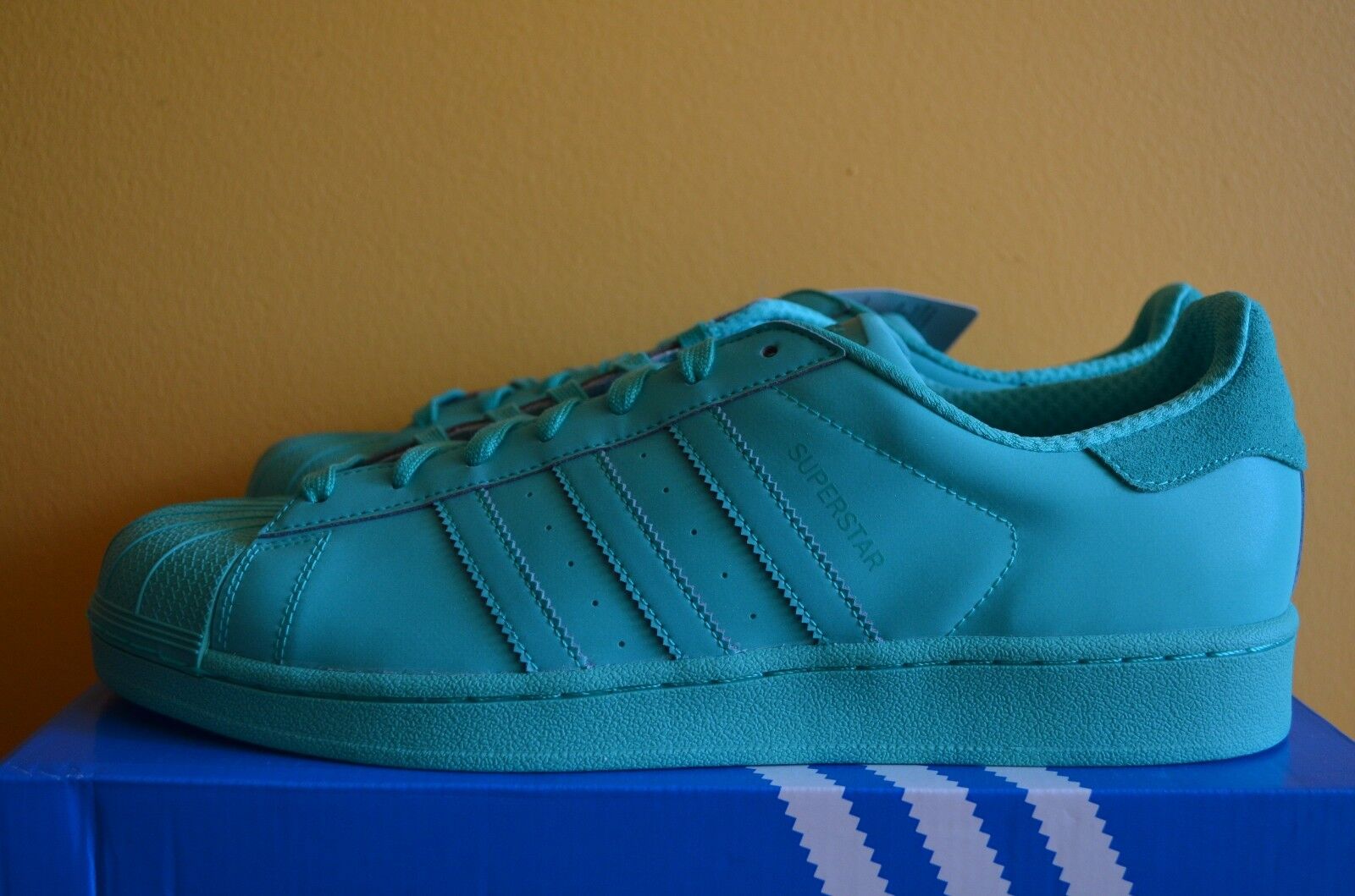 adidas superstar adicolor shock mint