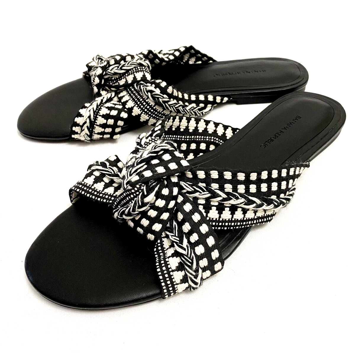 Banana Republic Women’s Slides Sandals M Black Woven Flats
