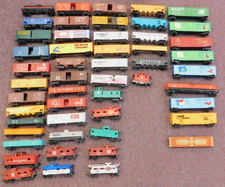 Vintage Large Group Lot Of HO Train Cars Nice Assortment Well Cared For