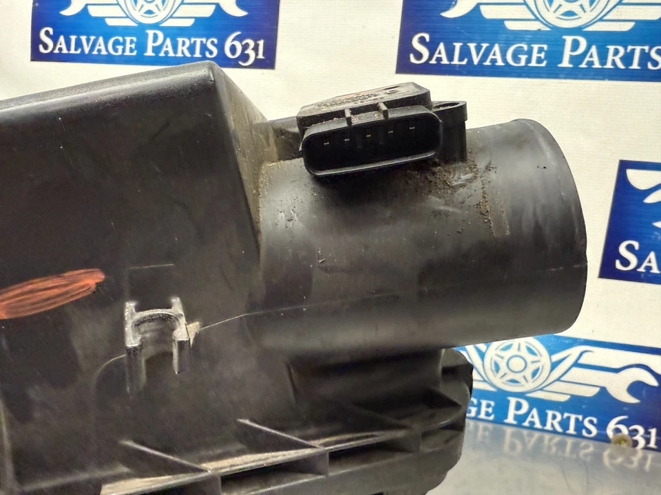 Caja de carcasa de filtro de aire Lexus GS450H 2009 con MAF 22204-22010 - 126 k Foto 4 de 4