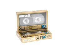 Lot of 2 - Maxell XLII 90 Audio Cassette IEC Type II Fine Position High - Seale